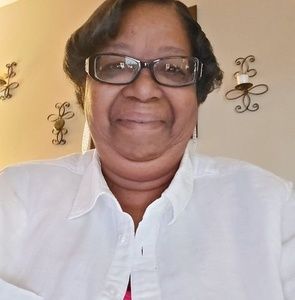 Meet your Posher, Valerie